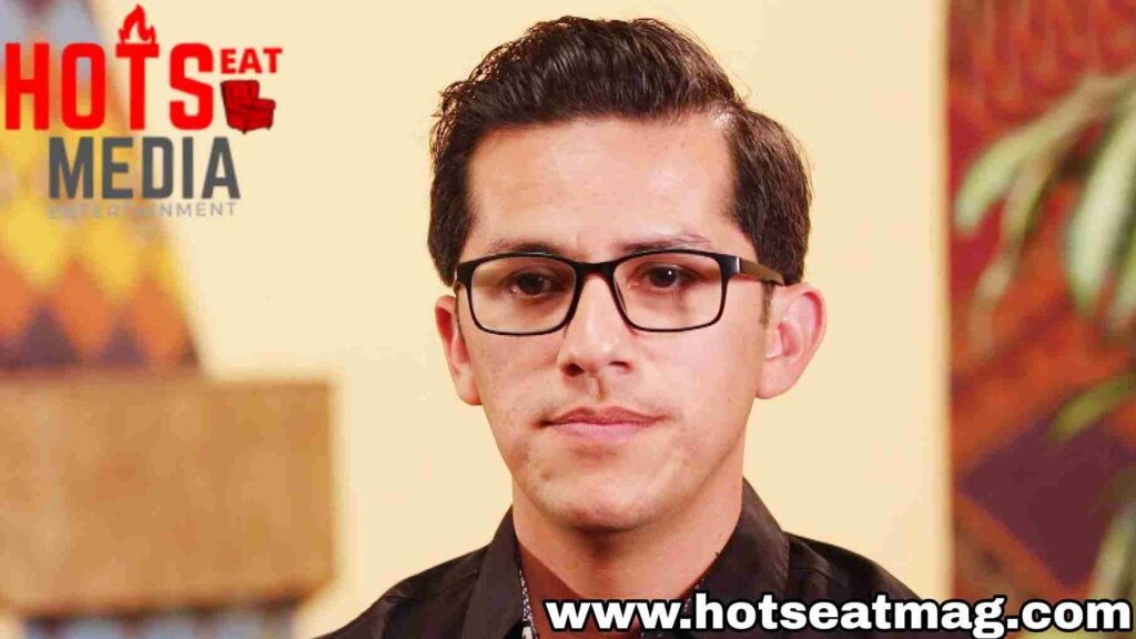 How Old is Armando 90 Day Fiance